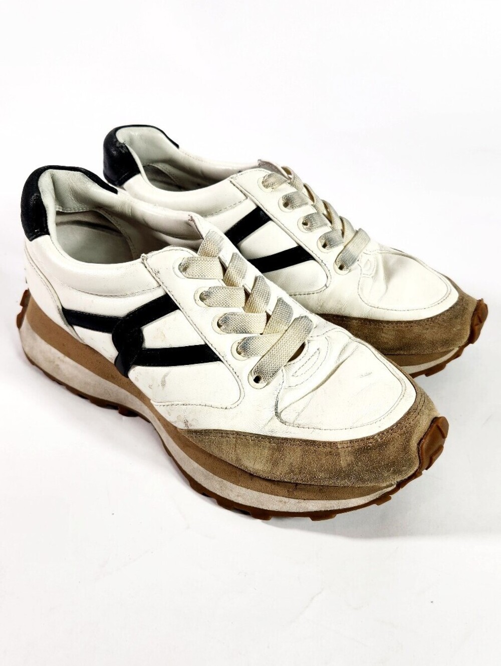 Veronica Beard Women's Size 7.5 White and Brown Sneakers